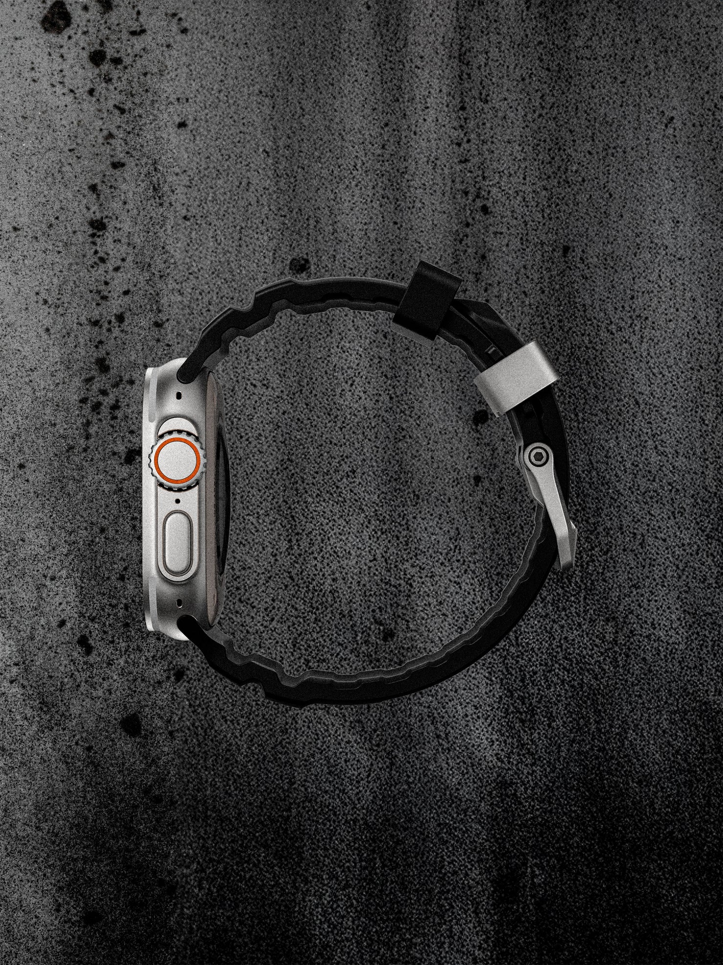 Nomad Rocky Point Band - 46/49mm - Natural Hardware - Carbon Black