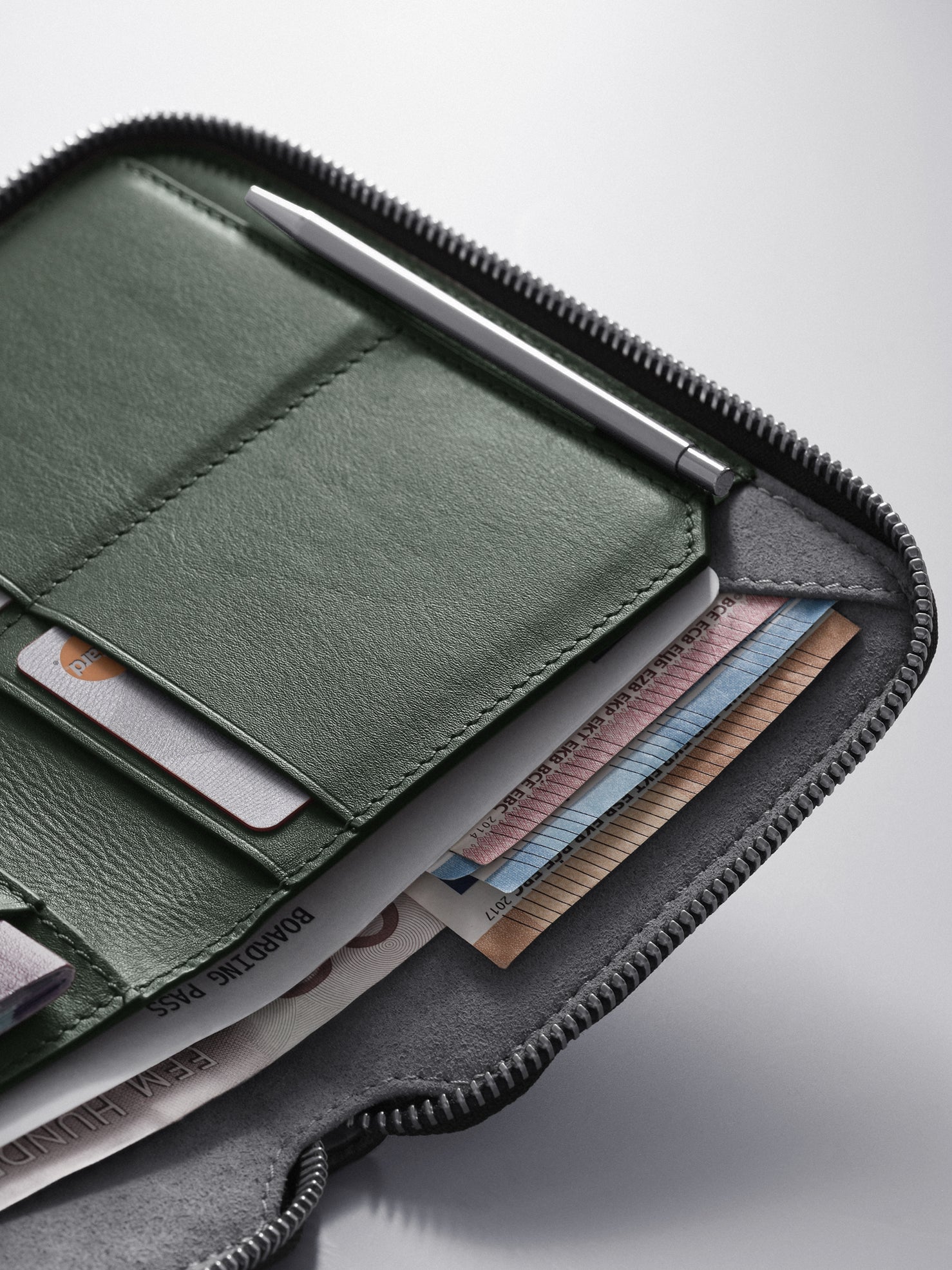 Woolnut Leather Travel Folio - Green