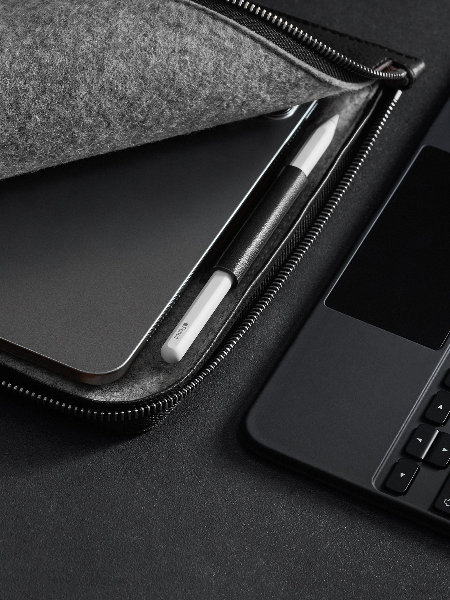 Woolnut Leather Folio for 13-inch iPad Pro & Air - Black