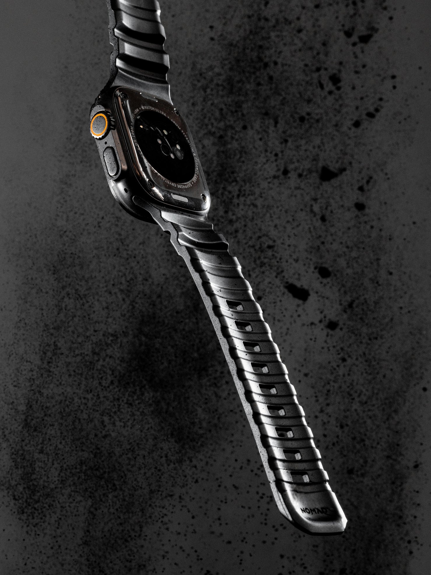 Nomad Rocky Point Band - 46/49mm - Black Hardware - Carbon Black