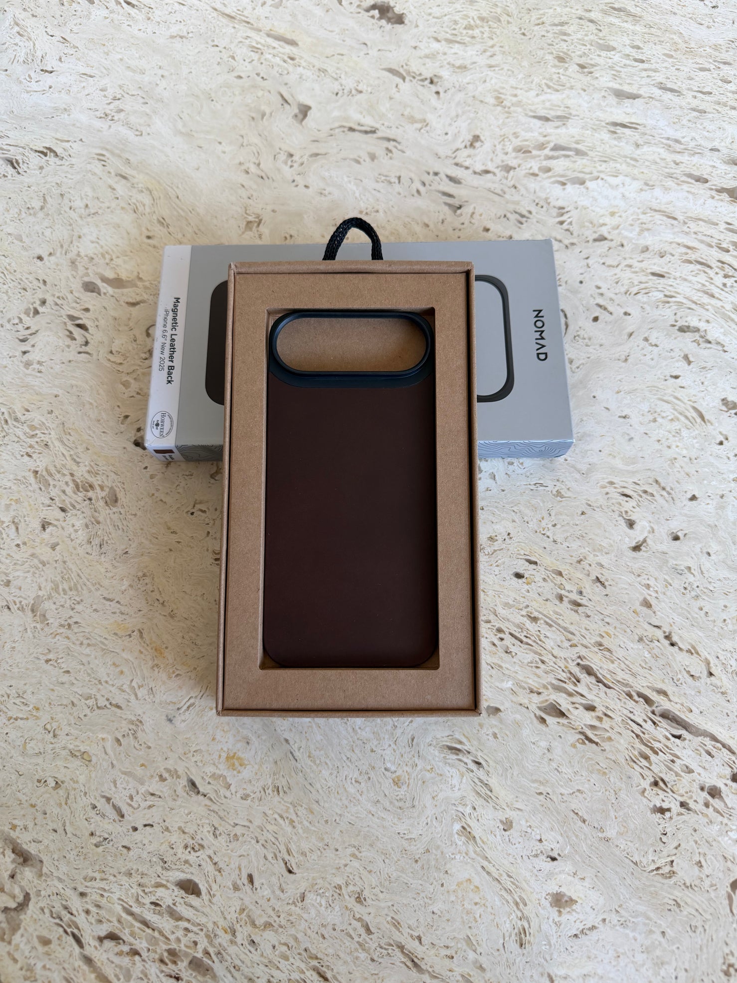 Nomad Magnetic Back with Horween Leather for iPhone Air - Rustic Brown - Open Box
