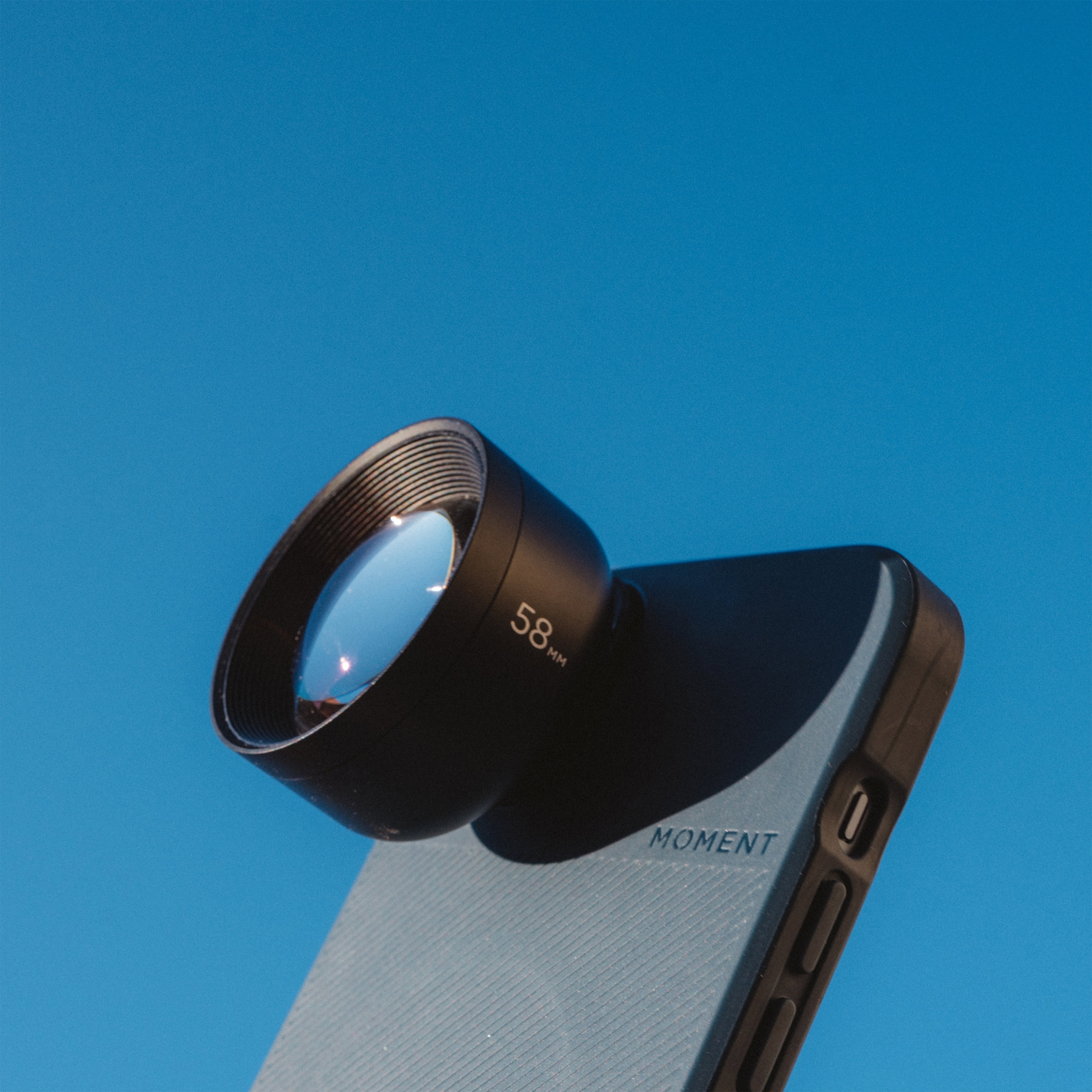moment TELE LENS モーメント テレレンズ Moment Tele 58mm Mobile Lens | The perfect iPhone Companion - YouTube