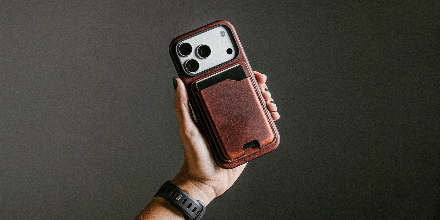 Nomad MagSafe Horween Leather Mag Wallet with Find My Tracking - Olde Dublin