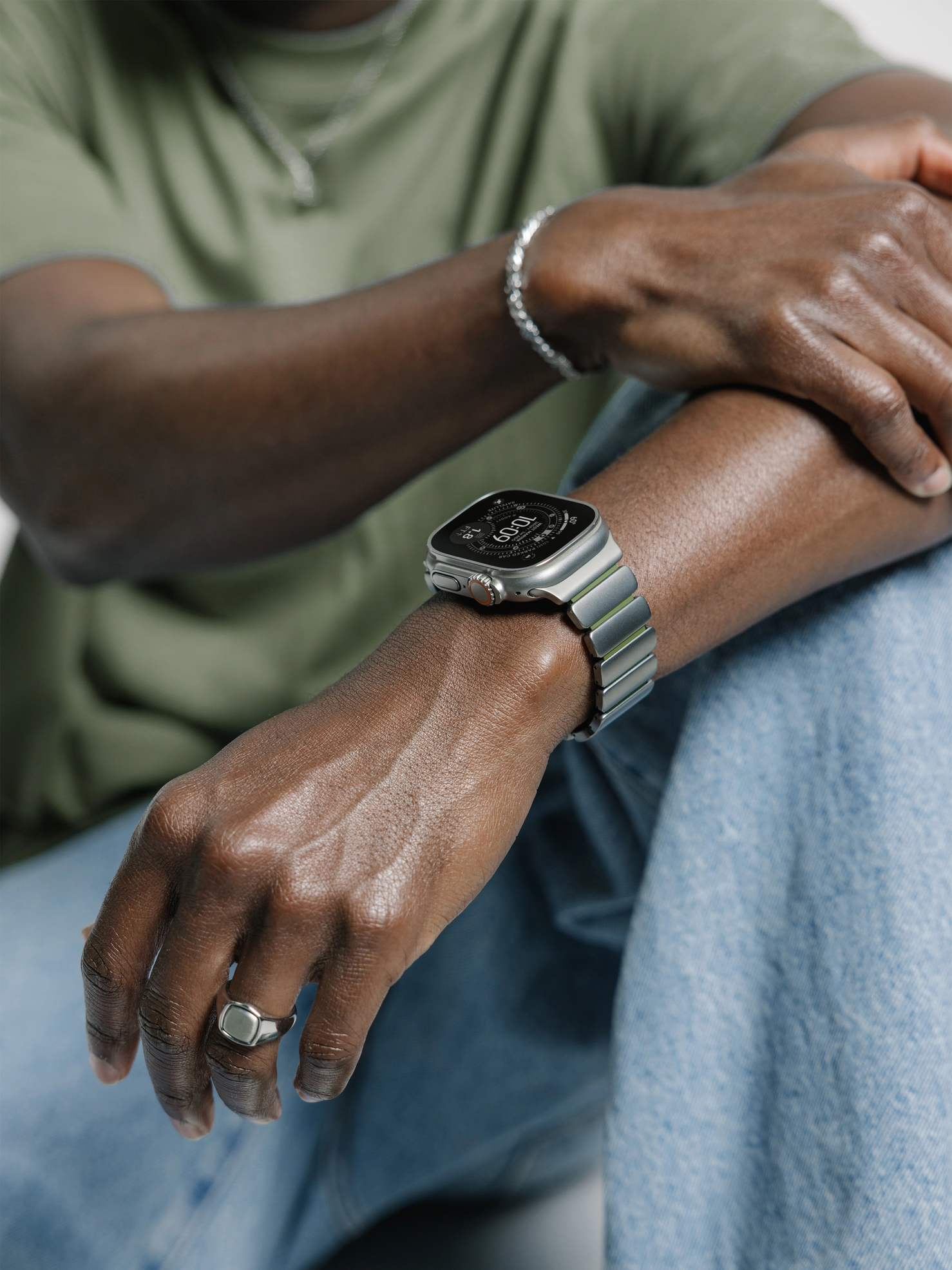 Nomad Stratos Band - 49mm - Natural Titanium - Forest