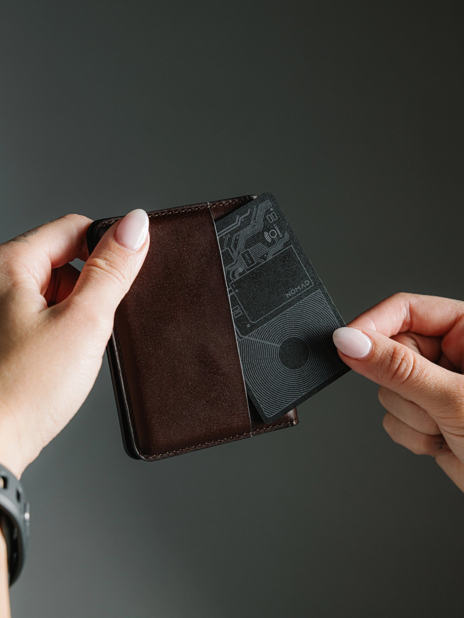 Nomad Tracking Card Air for Apple Find My - Black