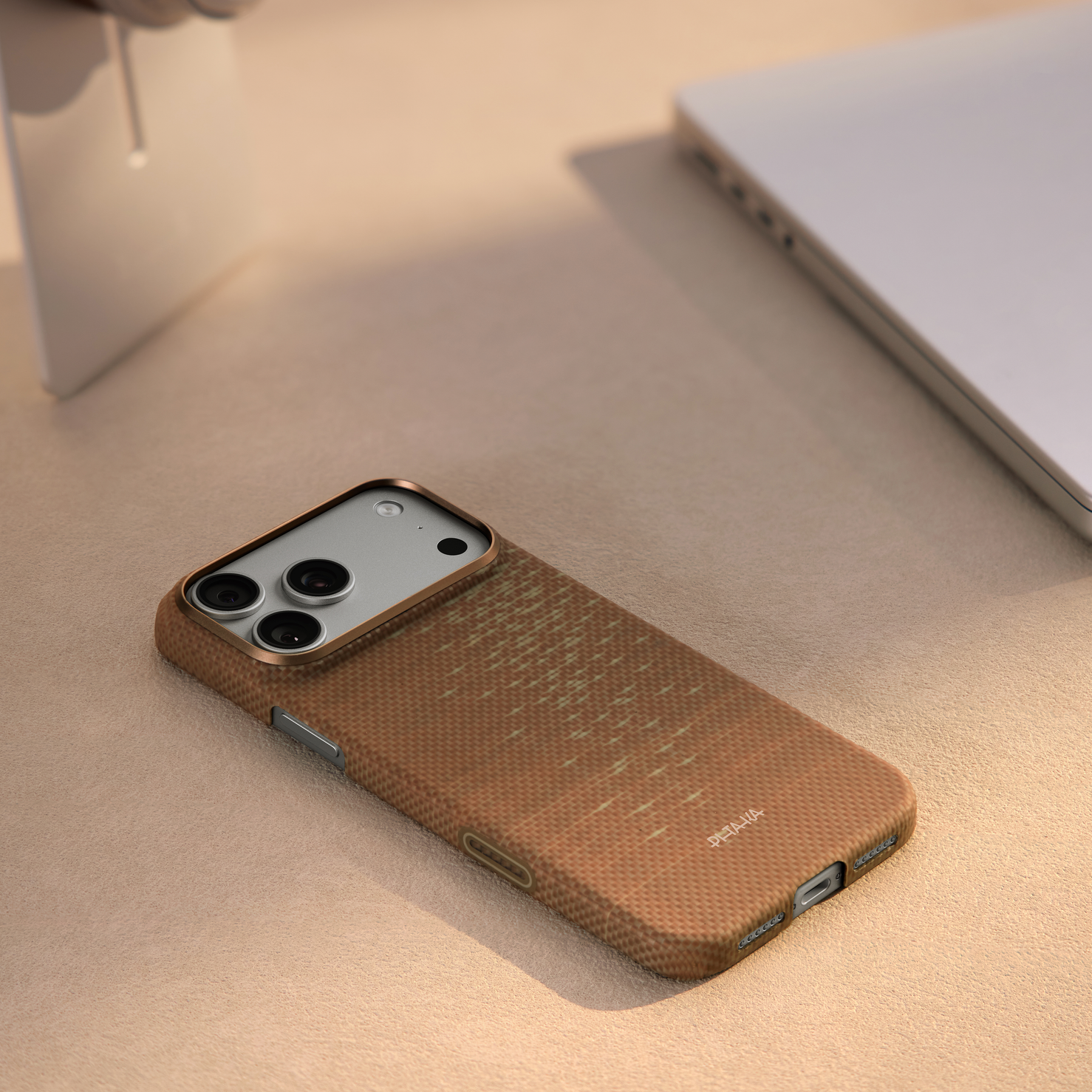 PITAKA Ultra Slim iPhone 17 Pro Max Case - Golden Glint