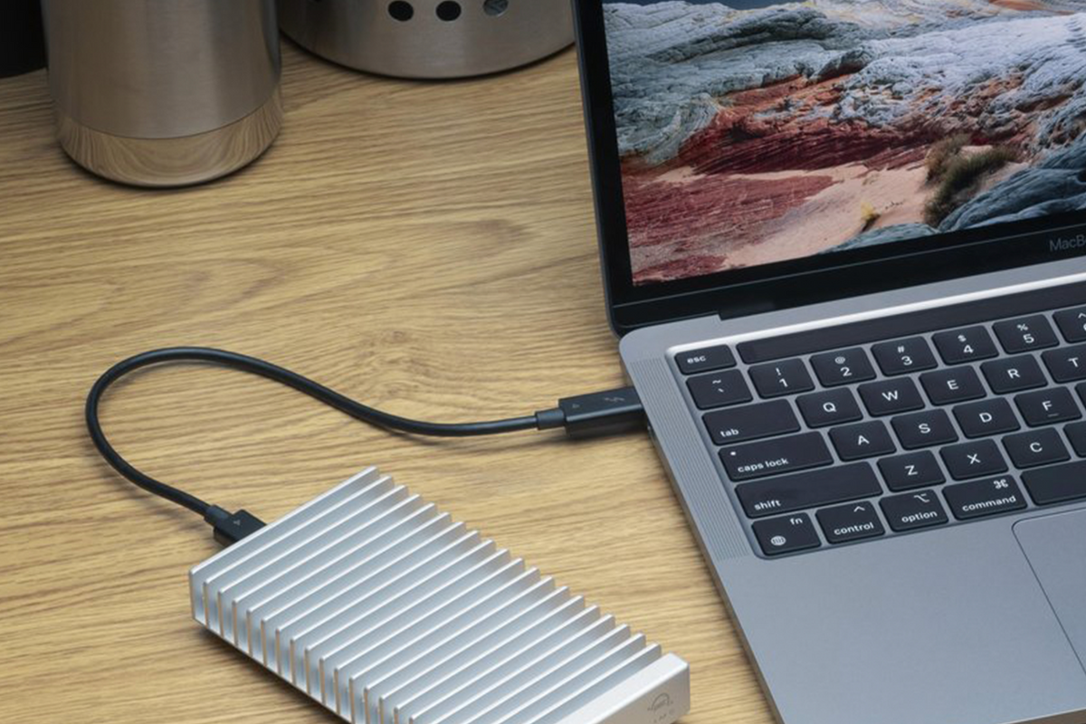 OWC Express 1M2 USB4 (40Gb/s) Bus-Powered Portable Storage Solution - 8TB NVMe SSD