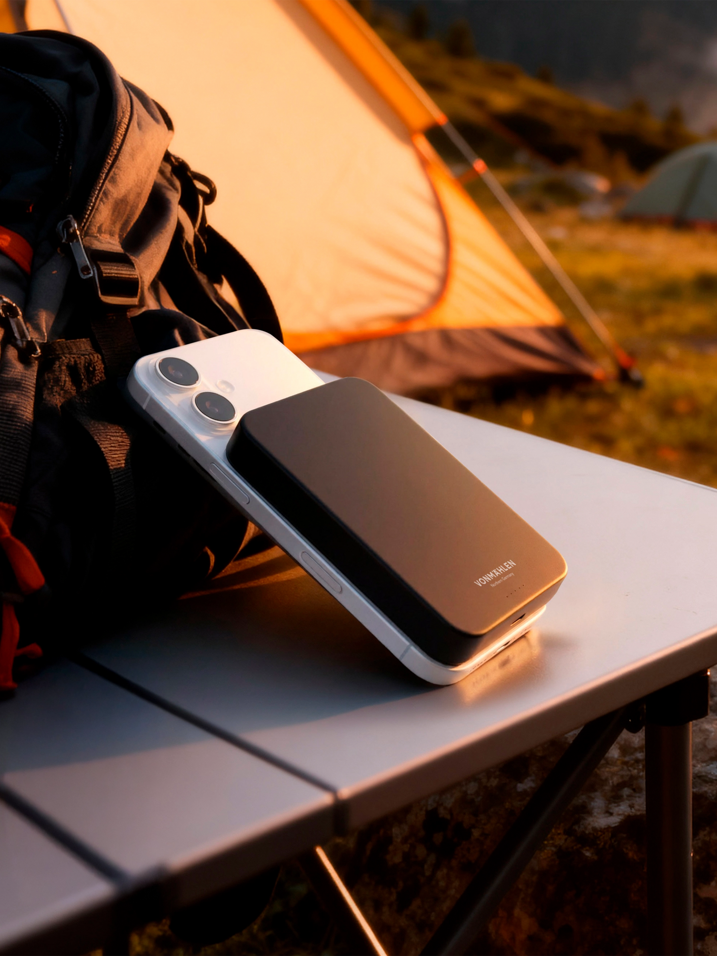 Vonmahlen Evergreen Mag 10,000 mAh Power Bank - Black