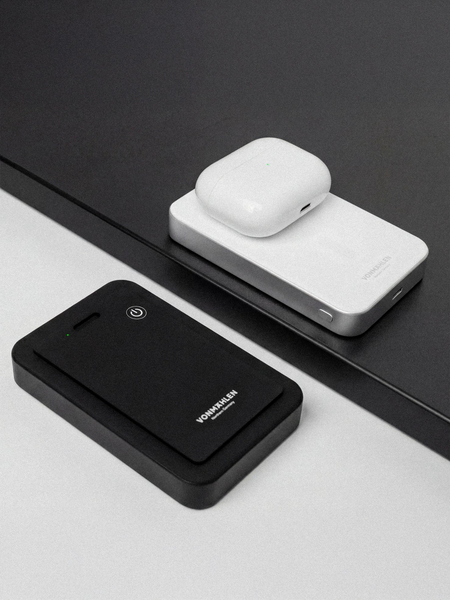 Vonmahlen Evergreen Mag 10,000 mAh Power Bank - White