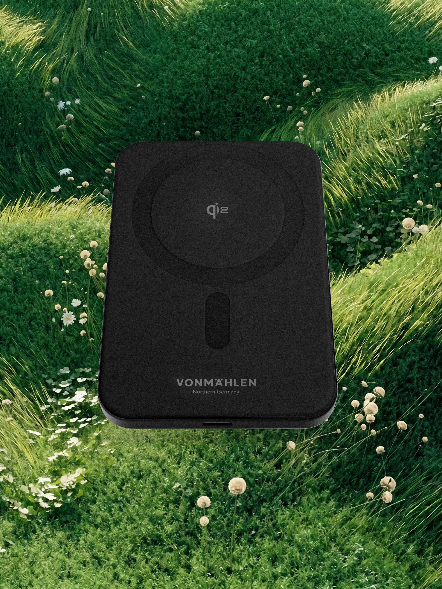 Vonmahlen Evergreen Mag 5,000 mAh Power Bank - Black