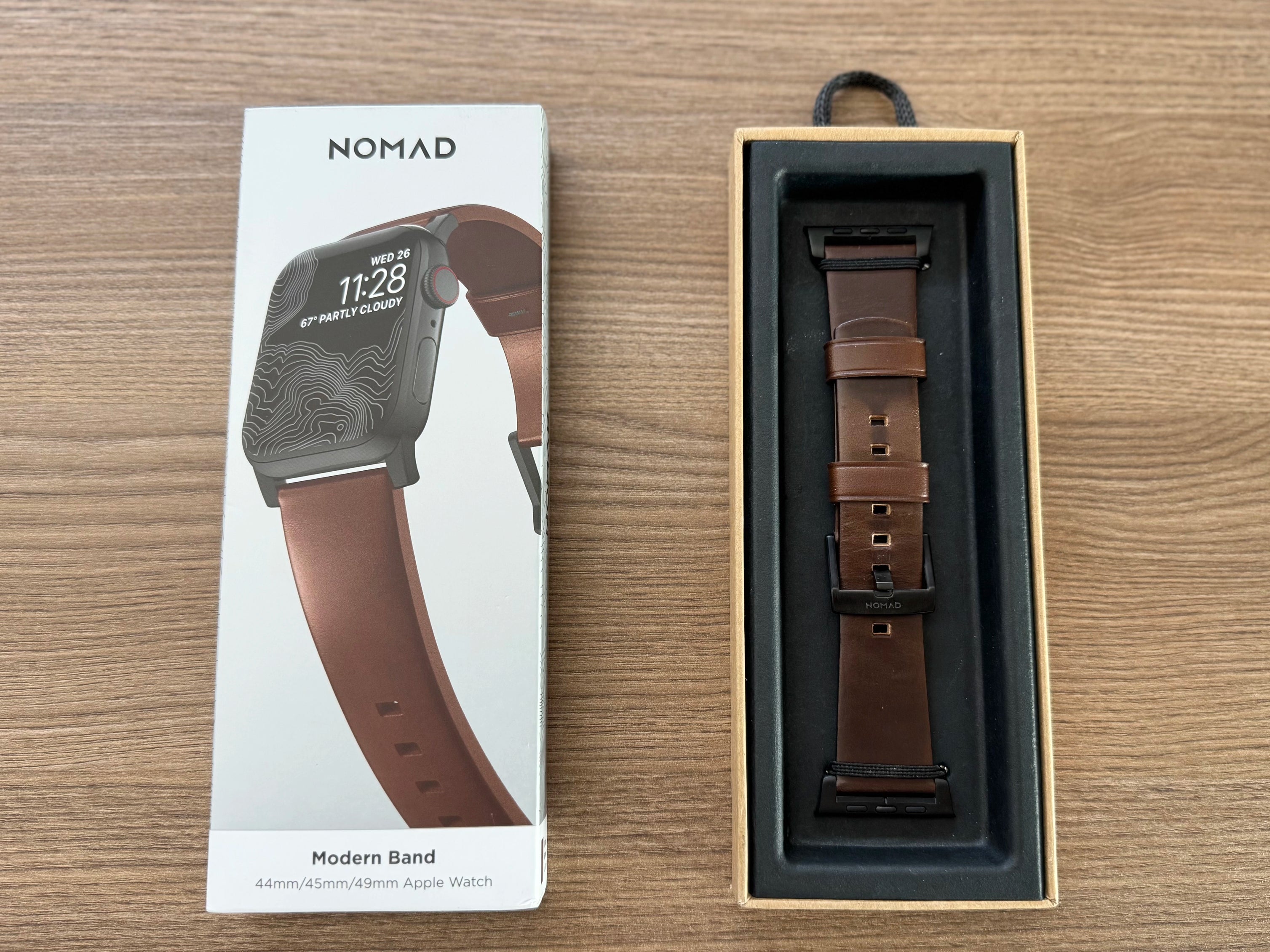 Nomad Modern Band with Horween Leather - 46/49mm - Brown - Black Hardware - Open Box