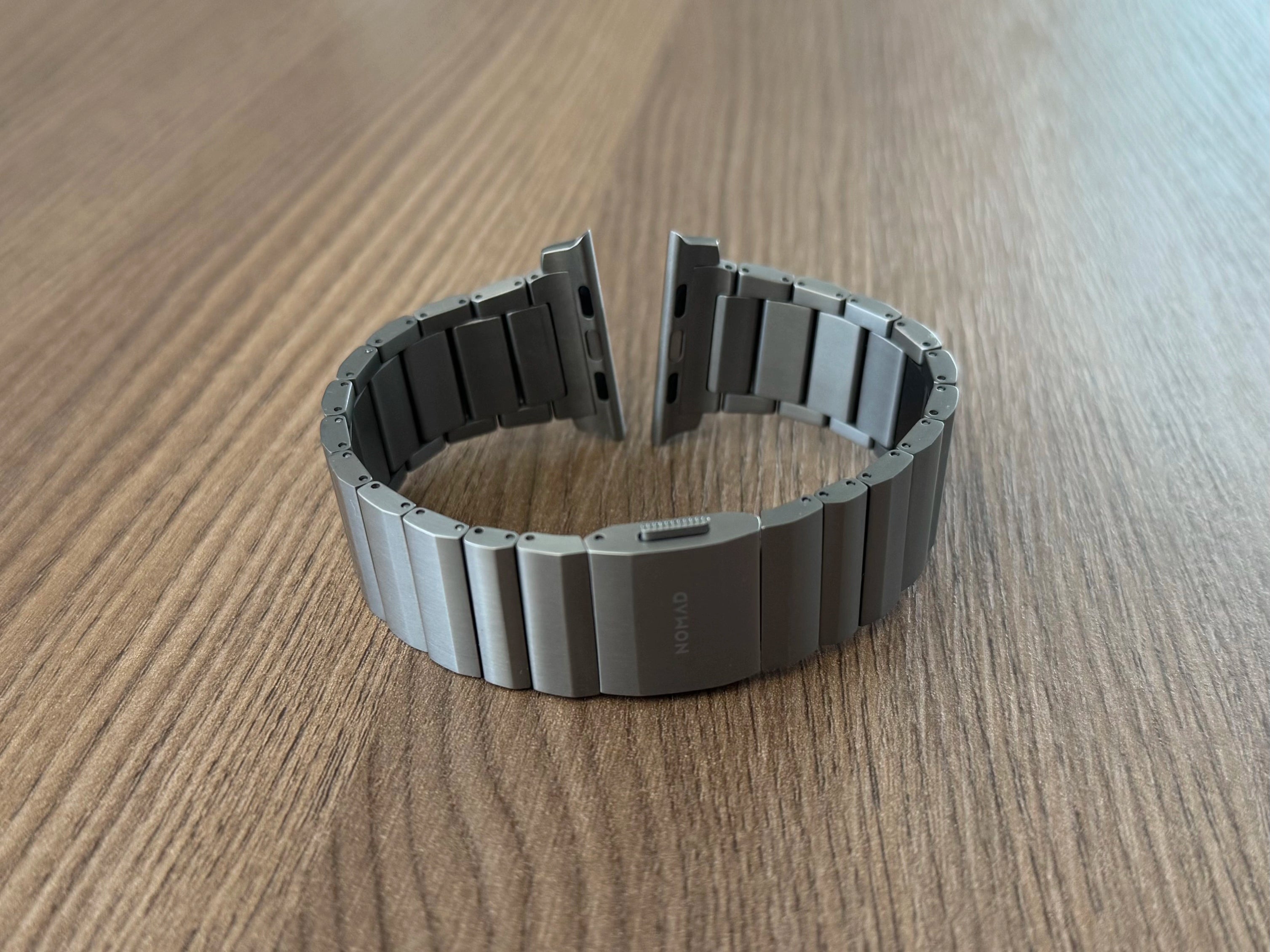 Nomad Titanium Band - 46/49mm - Natural - Open Box
