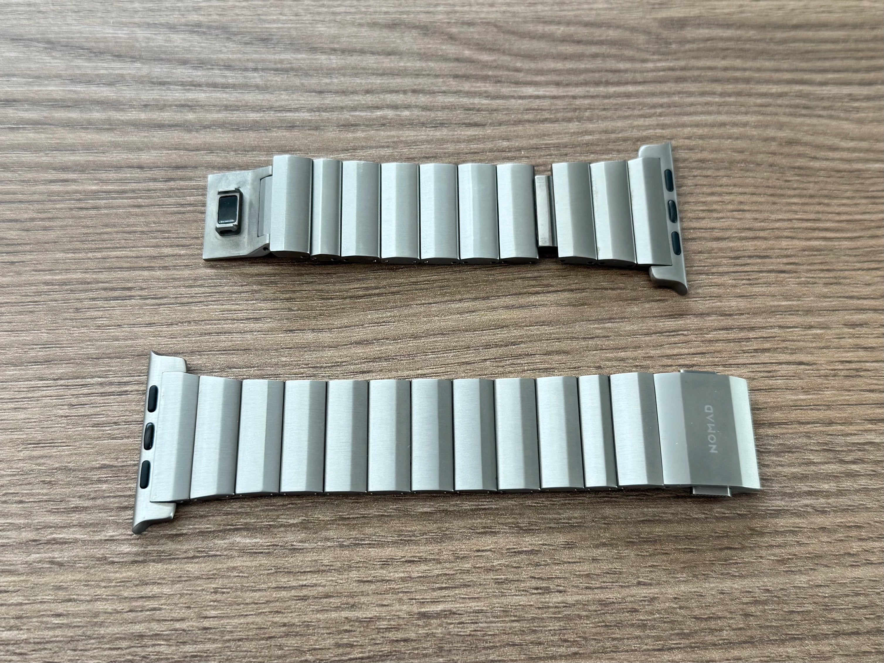 Nomad Titanium Band - 46/49mm - Natural - Open Box