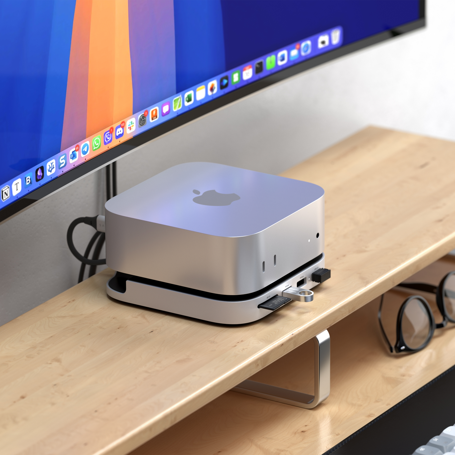 Satechi Mac Mini M4 Stand & Hub with SSD Enclosure – MegaMac Satechi Mac Mini M4 Stand & Hub with SSD Enclosure – MegaMac