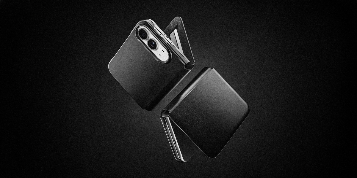 Nomad Traditional Folio with Horween Leather for iPhone Duo - Black