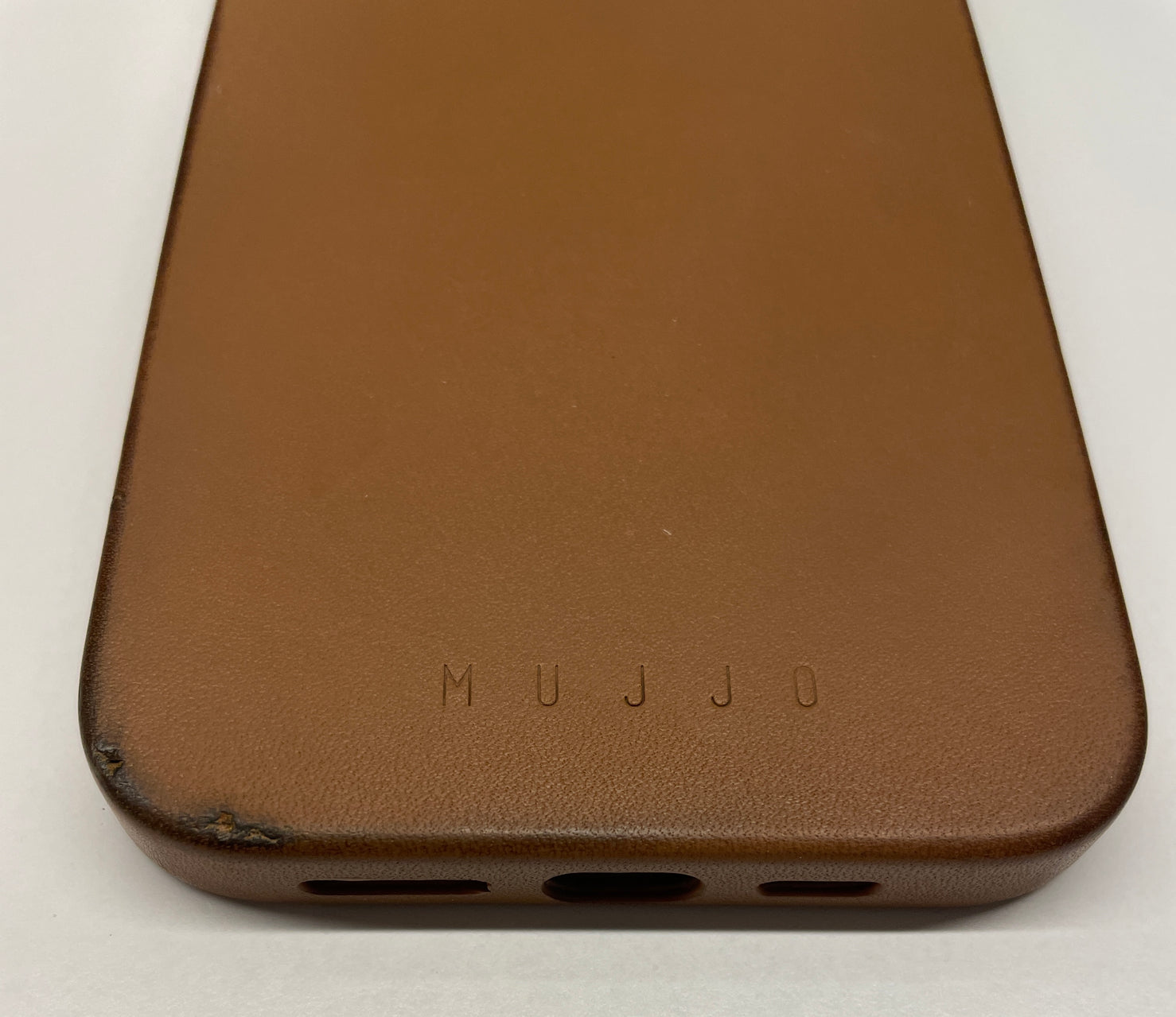 Mujjo Full Leather Case with MagSafe for iPhone 14 Pro Max - Tan - Open Box